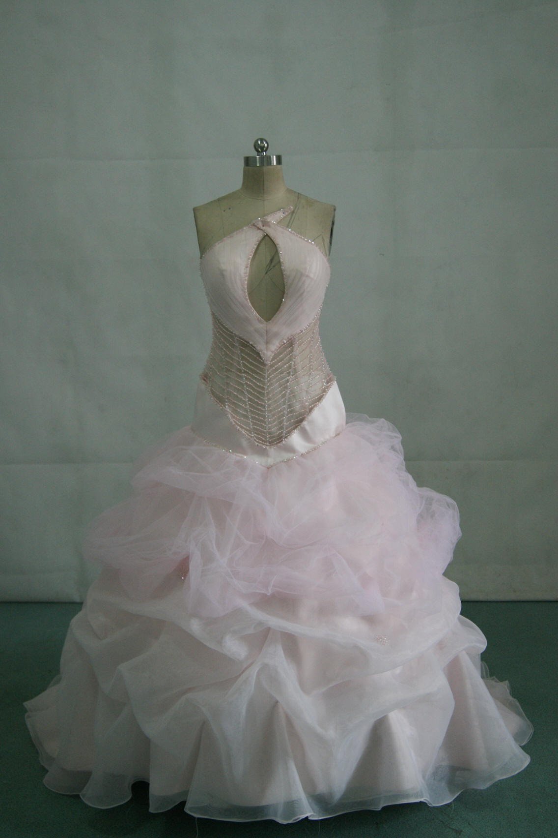 keyhole front see through prom gown